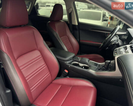 Белый Лексус НХ, объемом двигателя 2 л и пробегом 111 тыс. км за 29900 $, фото 6 на Automoto.ua