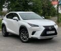 Білий Лексус НХ, об'ємом двигуна 2 л та пробігом 58 тис. км за 30999 $, фото 4 на Automoto.ua
