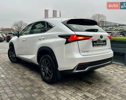 Белый Лексус НХ, объемом двигателя 1.99 л и пробегом 63 тыс. км за 30900 $, фото 98 на Automoto.ua