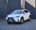 Білий Лексус НХ, об'ємом двигуна 2 л та пробігом 85 тис. км за 22900 $, фото 1 на Automoto.ua
