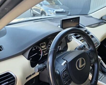 Білий Лексус НХ, об'ємом двигуна 2 л та пробігом 85 тис. км за 22900 $, фото 27 на Automoto.ua