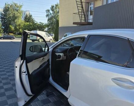 Білий Лексус НХ, об'ємом двигуна 2 л та пробігом 85 тис. км за 22900 $, фото 17 на Automoto.ua