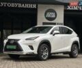 Белый Лексус НХ, объемом двигателя 2 л и пробегом 67 тыс. км за 28900 $, фото 1 на Automoto.ua
