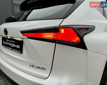 Белый Лексус НХ, объемом двигателя 1.99 л и пробегом 63 тыс. км за 30900 $, фото 40 на Automoto.ua