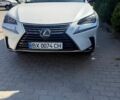 Білий Лексус НХ, об'ємом двигуна 2 л та пробігом 114 тис. км за 27000 $, фото 1 на Automoto.ua