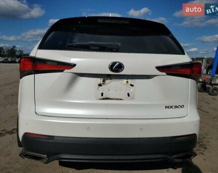 Білий Лексус НХ, об'ємом двигуна 2 л та пробігом 76 тис. км за 8700 $, фото 5 на Automoto.ua
