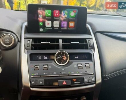 Белый Лексус НХ, объемом двигателя 2 л и пробегом 233 тыс. км за 22000 $, фото 10 на Automoto.ua