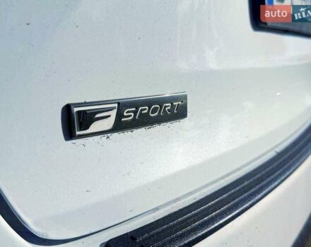 Белый Лексус НХ, объемом двигателя 2 л и пробегом 100 тыс. км за 33000 $, фото 11 на Automoto.ua