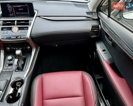 Белый Лексус НХ, объемом двигателя 1.99 л и пробегом 63 тыс. км за 30900 $, фото 68 на Automoto.ua