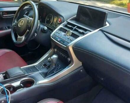 Білий Лексус НХ, об'ємом двигуна 2 л та пробігом 79 тис. км за 32500 $, фото 3 на Automoto.ua