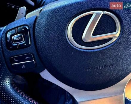 Белый Лексус НХ, объемом двигателя 2 л и пробегом 100 тыс. км за 33000 $, фото 5 на Automoto.ua