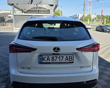 Білий Лексус НХ, об'ємом двигуна 2 л та пробігом 85 тис. км за 22900 $, фото 3 на Automoto.ua