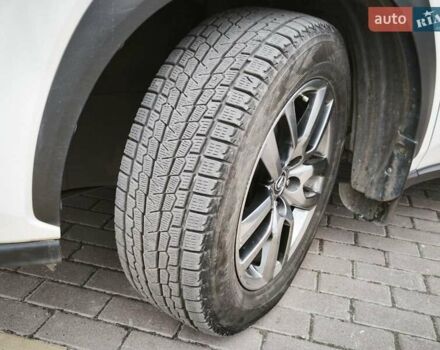 Білий Лексус НХ, об'ємом двигуна 1.99 л та пробігом 154 тис. км за 27601 $, фото 23 на Automoto.ua