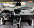 Білий Лексус НХ, об'ємом двигуна 1.99 л та пробігом 66 тис. км за 32900 $, фото 15 на Automoto.ua