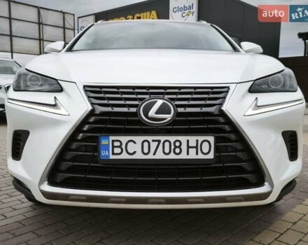 Білий Лексус НХ, об'ємом двигуна 1.99 л та пробігом 154 тис. км за 27601 $, фото 1 на Automoto.ua