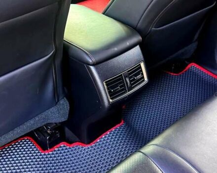 Белый Лексус НХ, объемом двигателя 2 л и пробегом 100 тыс. км за 33000 $, фото 9 на Automoto.ua