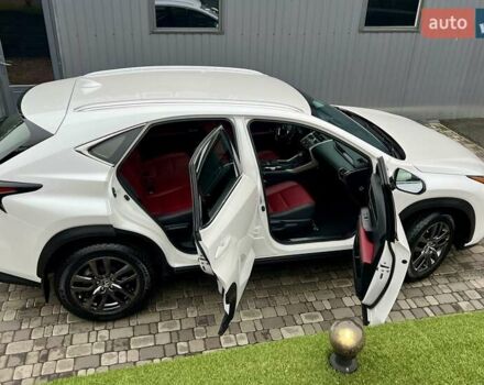 Белый Лексус НХ, объемом двигателя 1.99 л и пробегом 63 тыс. км за 30900 $, фото 88 на Automoto.ua