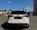 Білий Лексус НХ, об'ємом двигуна 1.99 л та пробігом 72 тис. км за 34000 $, фото 9 на Automoto.ua