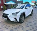 Білий Лексус НХ, об'ємом двигуна 2 л та пробігом 73 тис. км за 27000 $, фото 4 на Automoto.ua