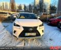 Білий Лексус НХ, об'ємом двигуна 2.5 л та пробігом 510 тис. км за 35000 $, фото 1 на Automoto.ua