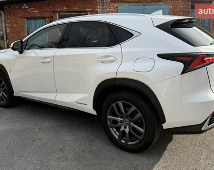 Белый Лексус НХ, объемом двигателя 2.49 л и пробегом 149 тыс. км за 29900 $, фото 14 на Automoto.ua