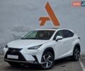 Белый Лексус НХ, объемом двигателя 2.49 л и пробегом 35 тыс. км за 37490 $, фото 1 на Automoto.ua