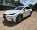 Білий Лексус НХ, об'ємом двигуна 2 л та пробігом 45 тис. км за 7000 $, фото 2 на Automoto.ua