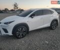Белый Лексус НХ, объемом двигателя 2 л и пробегом 50 тыс. км за 7500 $, фото 1 на Automoto.ua