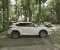 Білий Лексус НХ, об'ємом двигуна 2 л та пробігом 65 тис. км за 27900 $, фото 3 на Automoto.ua