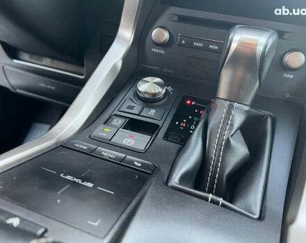 Білий Лексус НХ, об'ємом двигуна 2 л та пробігом 97 тис. км за 31250 $, фото 21 на Automoto.ua