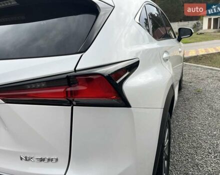 Білий Лексус НХ, об'ємом двигуна 2 л та пробігом 75 тис. км за 27000 $, фото 20 на Automoto.ua