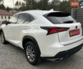 Білий Лексус НХ, об'ємом двигуна 2 л та пробігом 75 тис. км за 27000 $, фото 5 на Automoto.ua