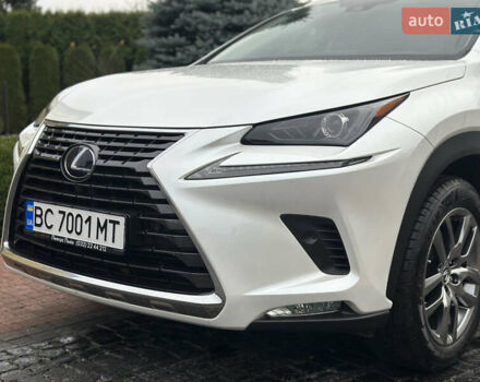 Білий Лексус НХ, об'ємом двигуна 2.5 л та пробігом 58 тис. км за 38900 $, фото 10 на Automoto.ua