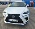 Белый Лексус НХ, объемом двигателя 2 л и пробегом 60 тыс. км за 28900 $, фото 1 на Automoto.ua