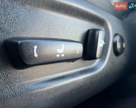 Белый Лексус НХ, объемом двигателя 2 л и пробегом 97 тыс. км за 31690 $, фото 15 на Automoto.ua