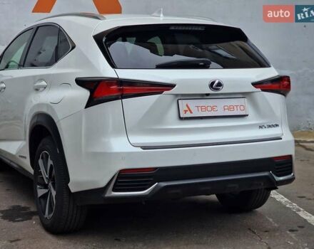 Білий Лексус НХ, об'ємом двигуна 2.49 л та пробігом 35 тис. км за 37490 $, фото 29 на Automoto.ua