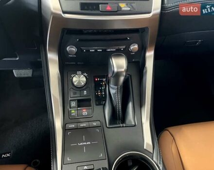 Білий Лексус НХ, об'ємом двигуна 2 л та пробігом 73 тис. км за 27000 $, фото 11 на Automoto.ua