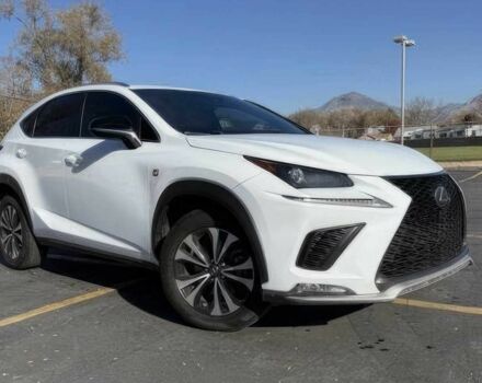 Білий Лексус НХ, об'ємом двигуна 2 л та пробігом 31 тис. км за 13900 $, фото 2 на Automoto.ua