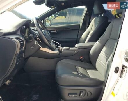 Лексус НХ 2019 у Львові на Automoto.ua Білий Лексус НХ, об'ємом двигуна 2 л та пробігом 54 тис. км за 10000 $, фото 6 на Automoto.ua