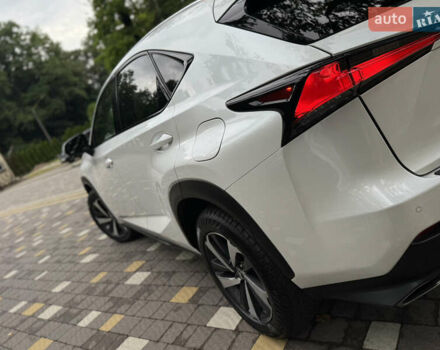Лексус НХ 2019 в Трускавце на Automoto.ua Белый Лексус НХ, объемом двигателя 2 л и пробегом 33 тыс. км за 28950 $, фото 79 на Automoto.ua