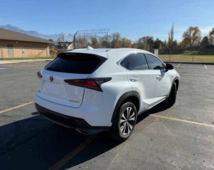 Білий Лексус НХ, об'ємом двигуна 2 л та пробігом 31 тис. км за 13900 $, фото 7 на Automoto.ua