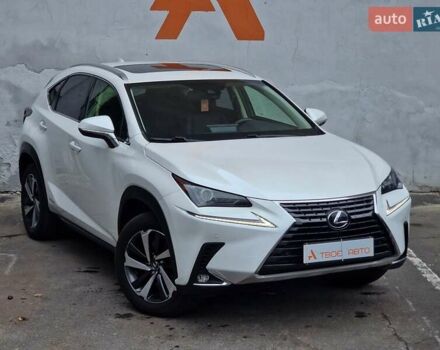 Білий Лексус НХ, об'ємом двигуна 2.49 л та пробігом 35 тис. км за 37490 $, фото 14 на Automoto.ua