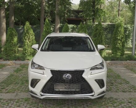 Білий Лексус НХ, об'ємом двигуна 2 л та пробігом 65 тис. км за 27900 $, фото 2 на Automoto.ua