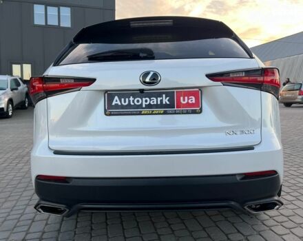 Білий Лексус НХ, об'ємом двигуна 2 л та пробігом 97 тис. км за 31250 $, фото 6 на Automoto.ua