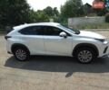 Белый Лексус НХ, объемом двигателя 2 л и пробегом 55 тыс. км за 27700 $, фото 6 на Automoto.ua