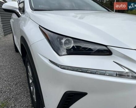 Білий Лексус НХ, об'ємом двигуна 2 л та пробігом 75 тис. км за 27000 $, фото 18 на Automoto.ua