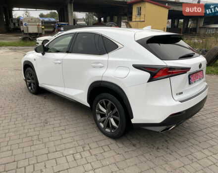 Білий Лексус НХ, об'ємом двигуна 2 л та пробігом 90 тис. км за 29500 $, фото 3 на Automoto.ua