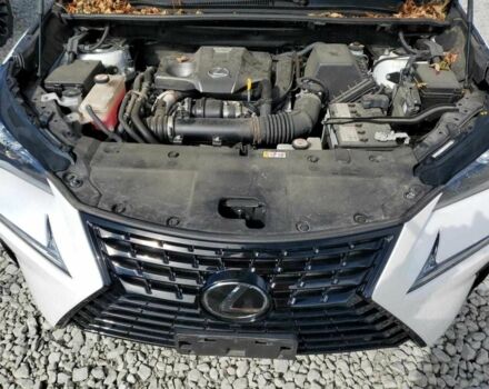 Білий Лексус НХ, об'ємом двигуна 2 л та пробігом 34 тис. км за 8900 $, фото 11 на Automoto.ua