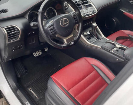 Білий Лексус НХ, об'ємом двигуна 2 л та пробігом 90 тис. км за 29500 $, фото 7 на Automoto.ua