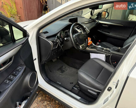 Белый Лексус НХ, объемом двигателя 1.99 л и пробегом 51 тыс. км за 35000 $, фото 19 на Automoto.ua